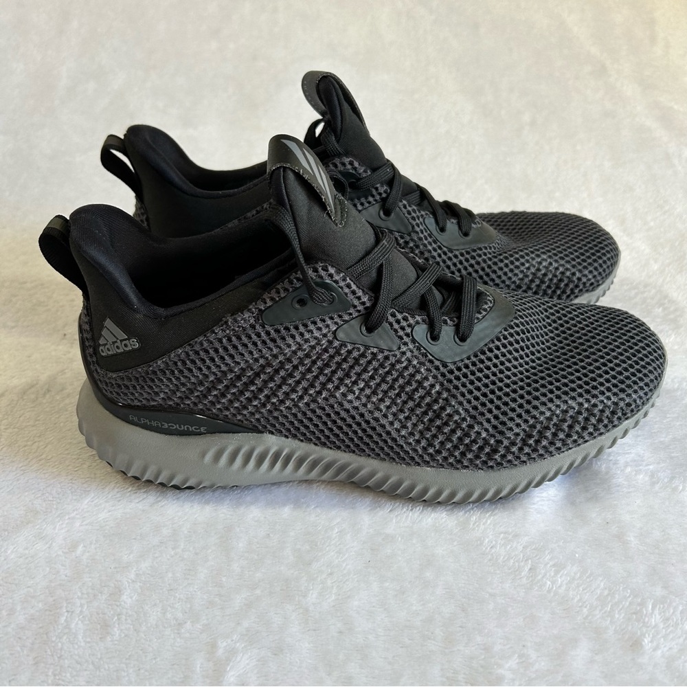 Adidas Alphabounce 1 Women’s Running Shoe. Womens Size 7.5. CG5400. Black/ Gray
